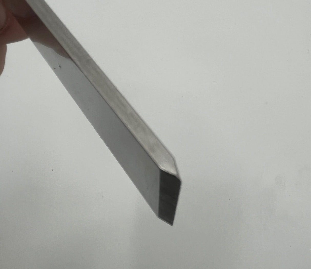 Outil apicole petit ciseau à ruche inox 20cm