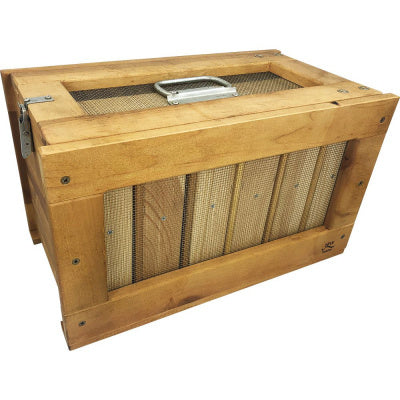 Transport box for 6 single-frame hives - Safe and efficient transport for queen rearing