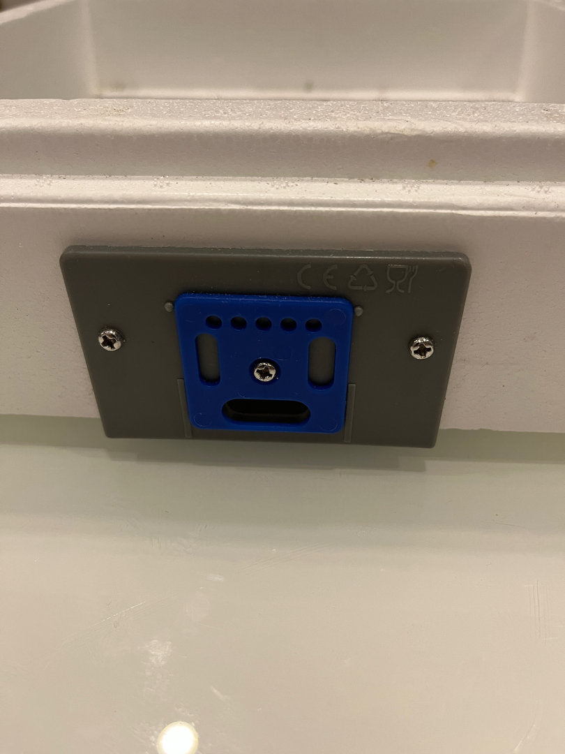 Mini Plus entrance rosette, entrance slider, drone barrier, mating stations, blue, green, white, red, yellow