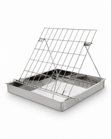Simple stainless steel uncapping dishes for discovering the honeycombs